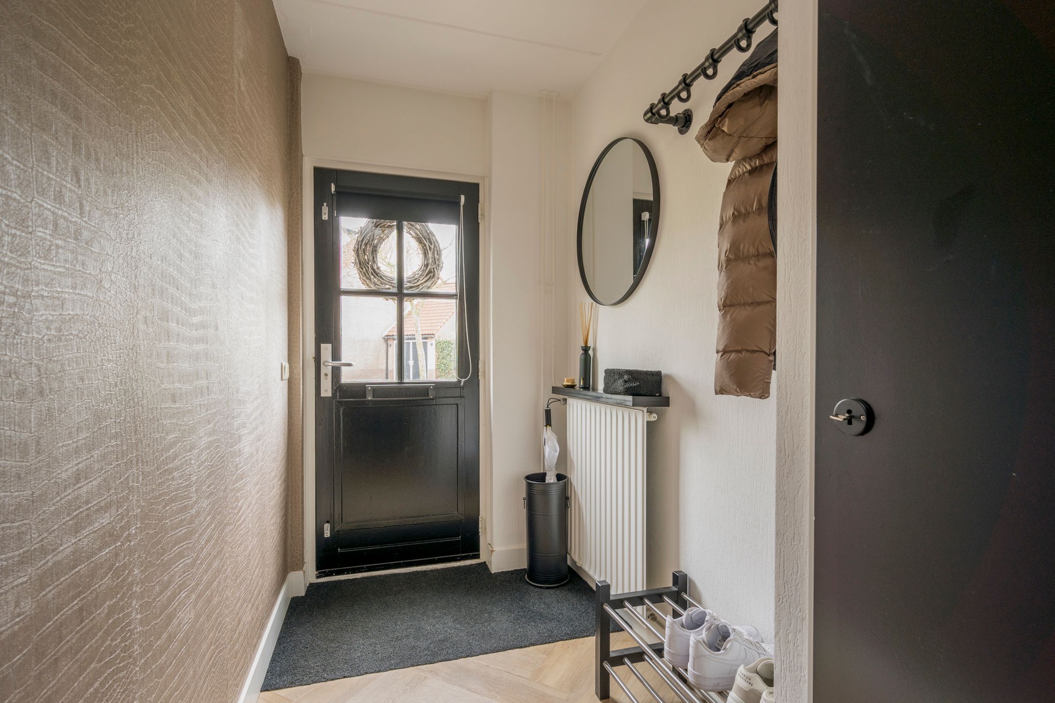 Foto 12 van Meester Folkertsstraat 9