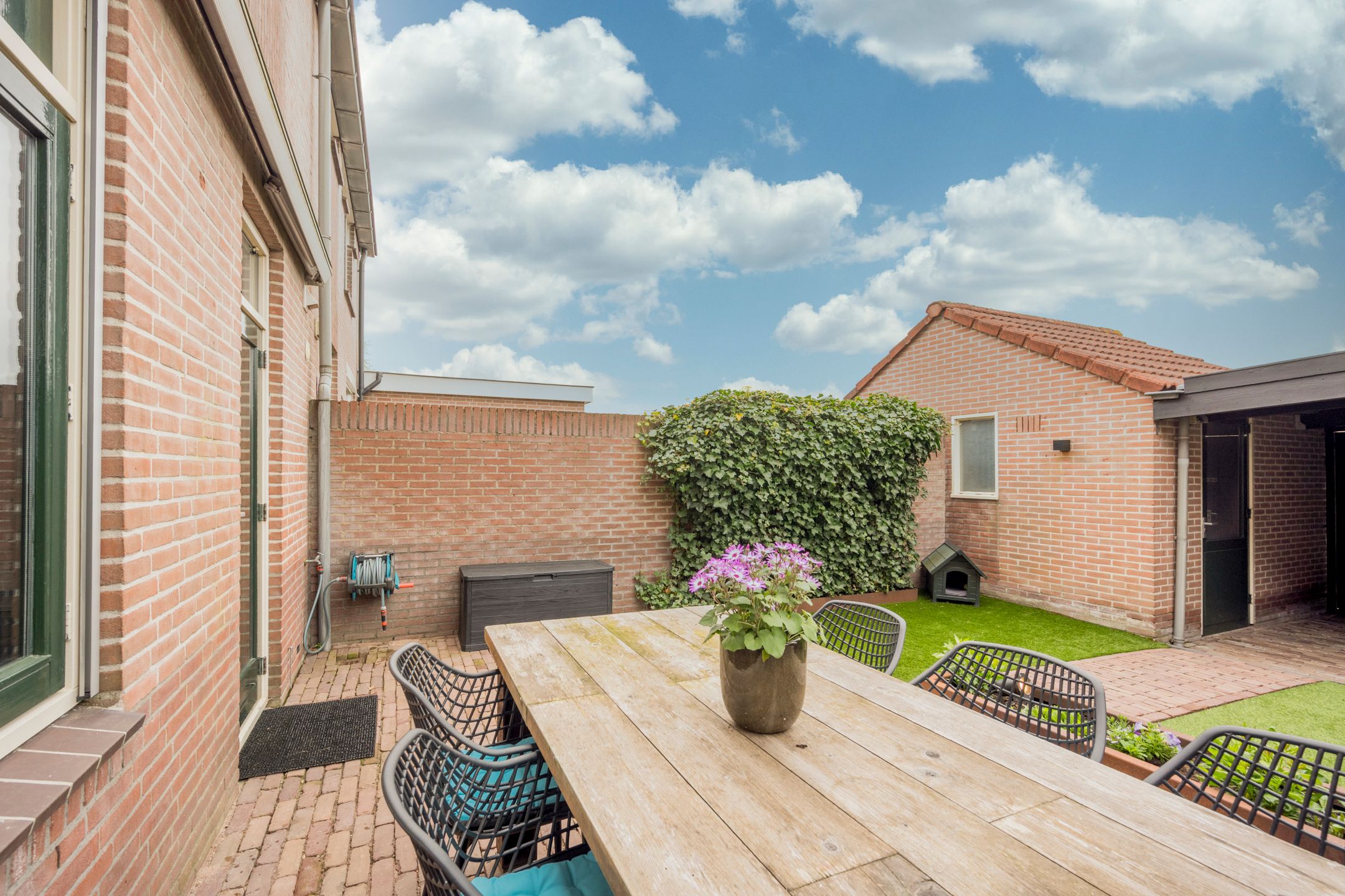 Foto 33 van Meester Folkertsstraat 9