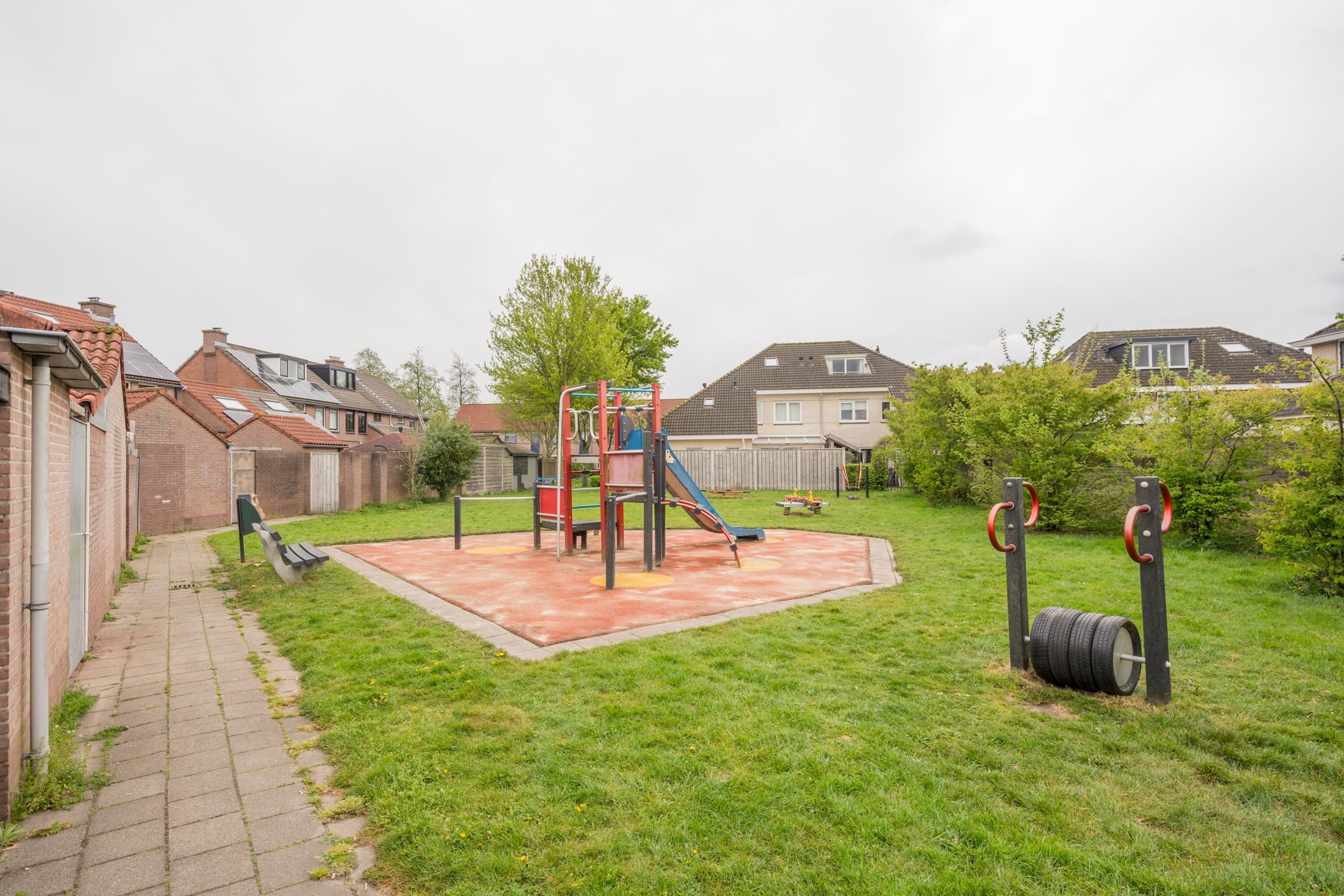 Foto 45 van Meester Folkertsstraat 9