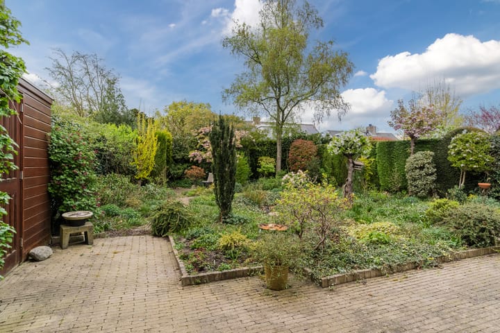 Foto 5 van van Karnebeeklaan 3