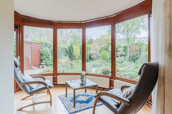 Foto 10 van van Karnebeeklaan 3