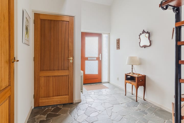 Foto 26 van van Karnebeeklaan 3