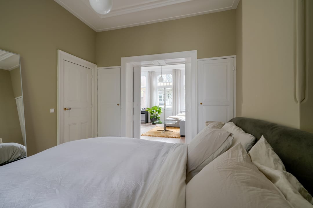 Foto 28 van Van Limburg Stirumstraat 4