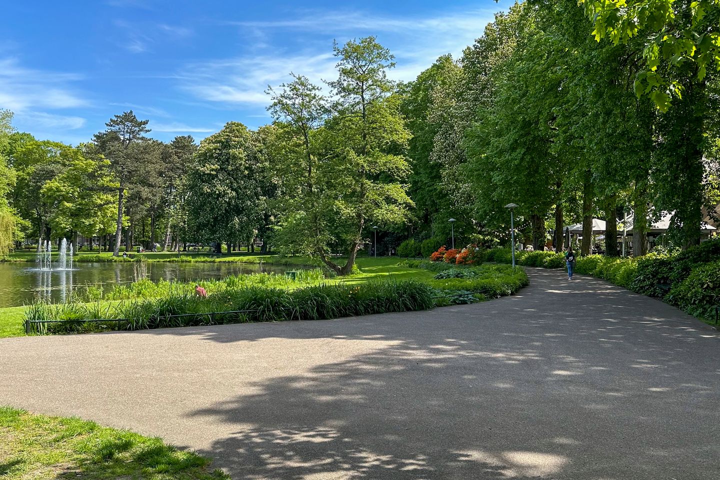 Foto 40 van Van Limburg Stirumstraat 4