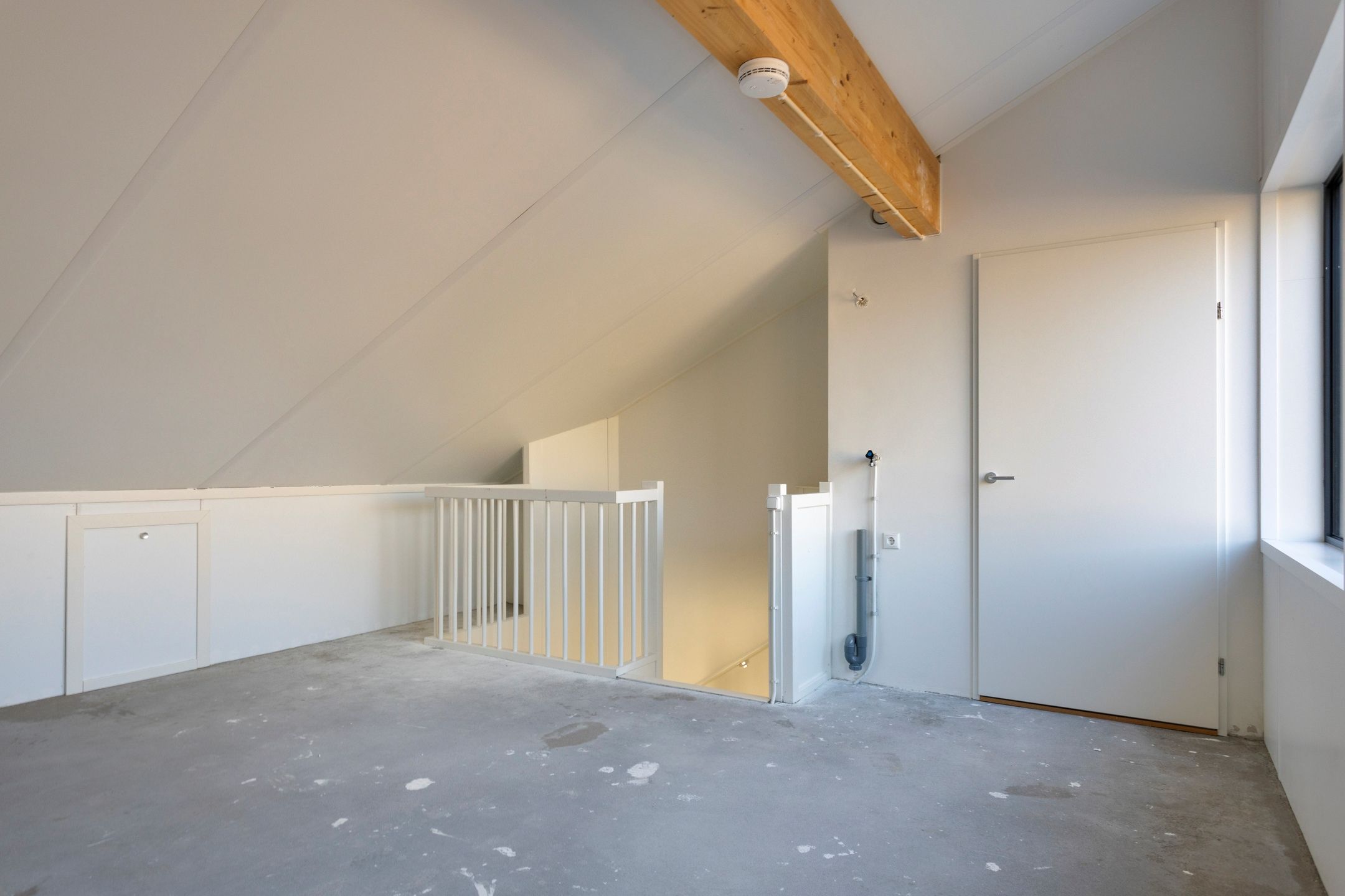 Foto 9 van M. de Witstraat 12