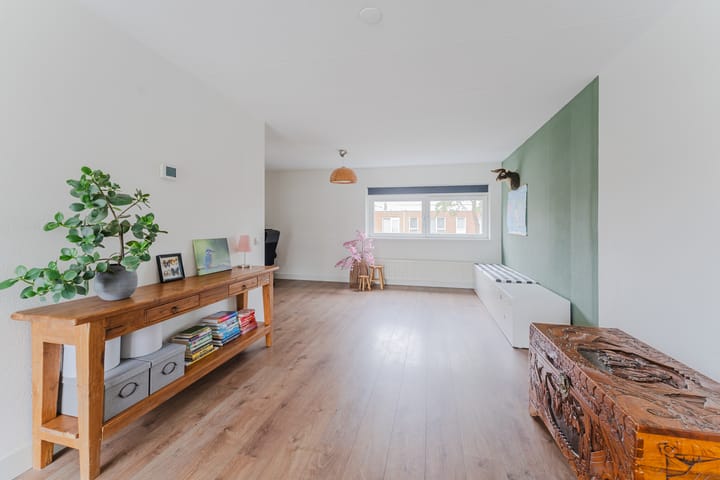 Photo 16 of Kikkerbeet 7