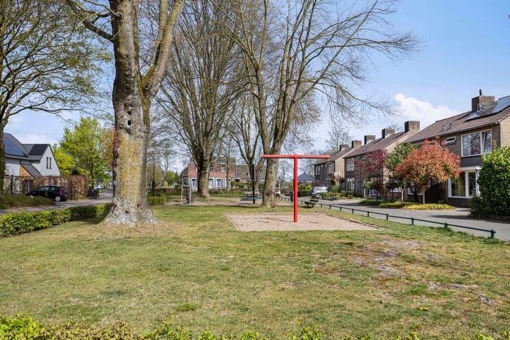 Foto 32 van Neptunusstraat 13