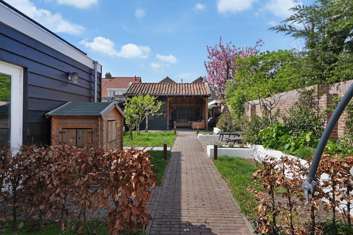 Foto 28 van Willem-Alexanderstraat 12