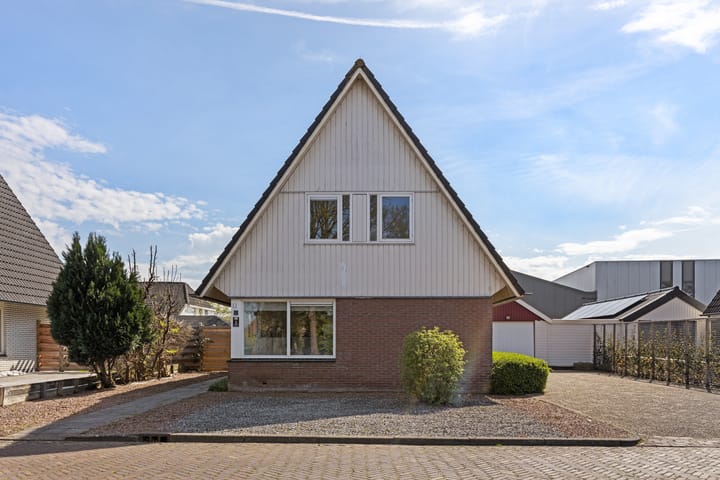 Foto 2 van Couperusstraat 3