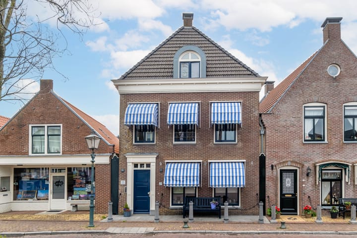 Galamagracht 10 main image