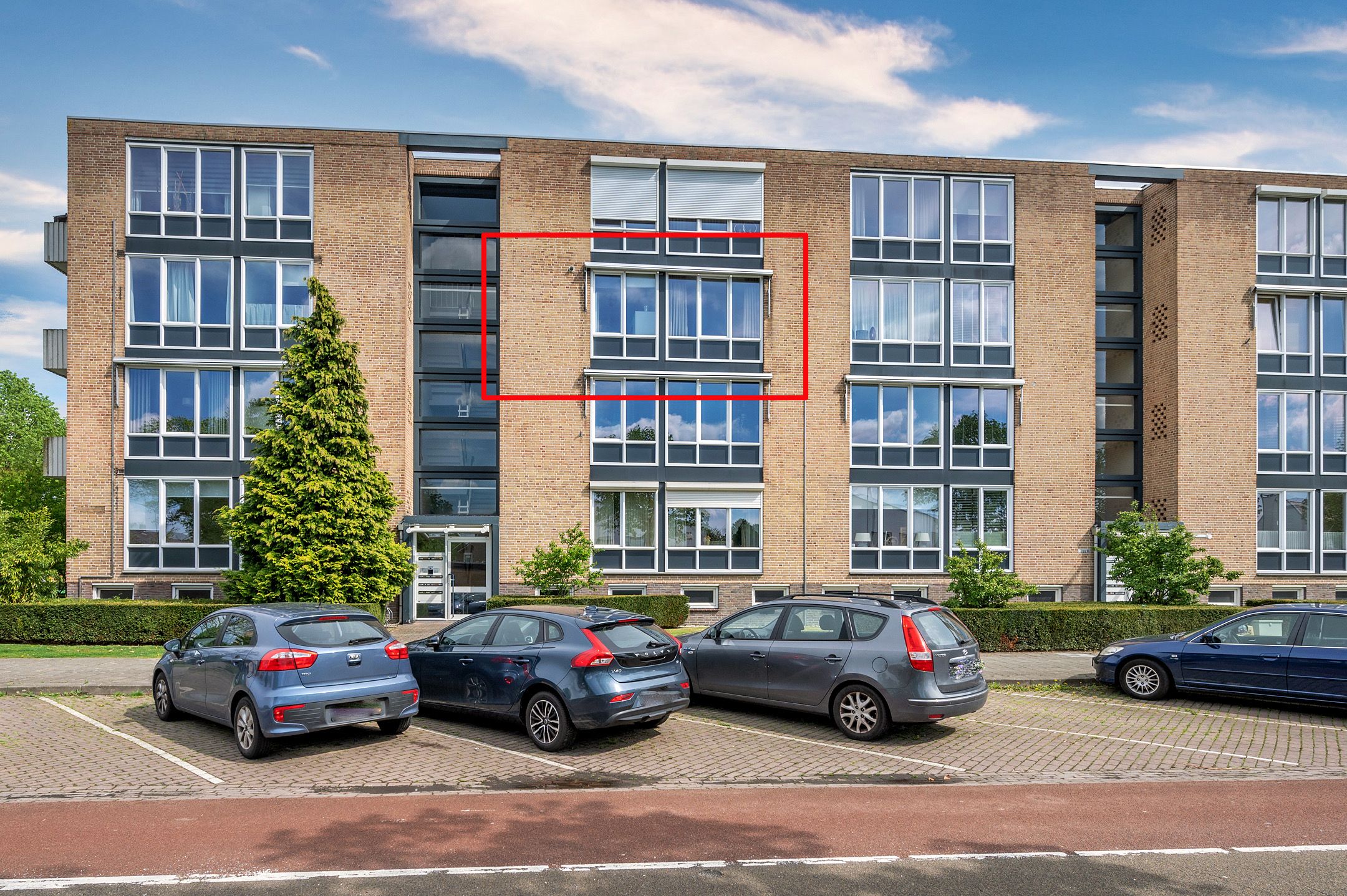 Photo 3 of Laaghuissingel 75