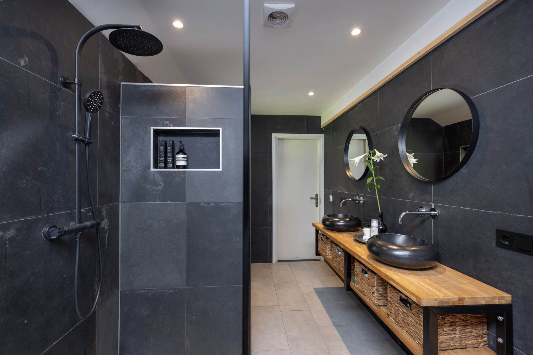 Foto 33 van M.A. de Ruyterstraat 48