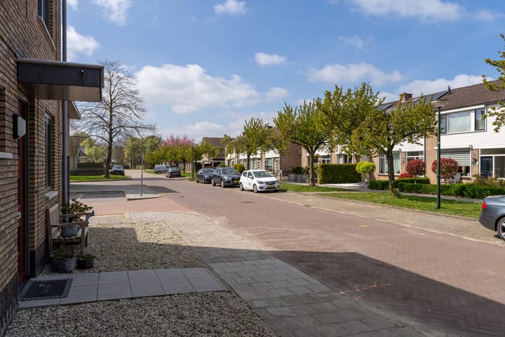 Foto 3 van Lindestraat 4