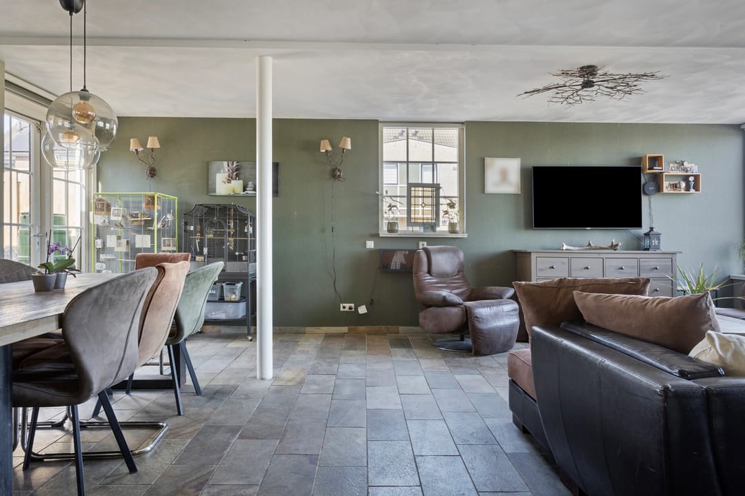 Photo 7 of Weegbree 20