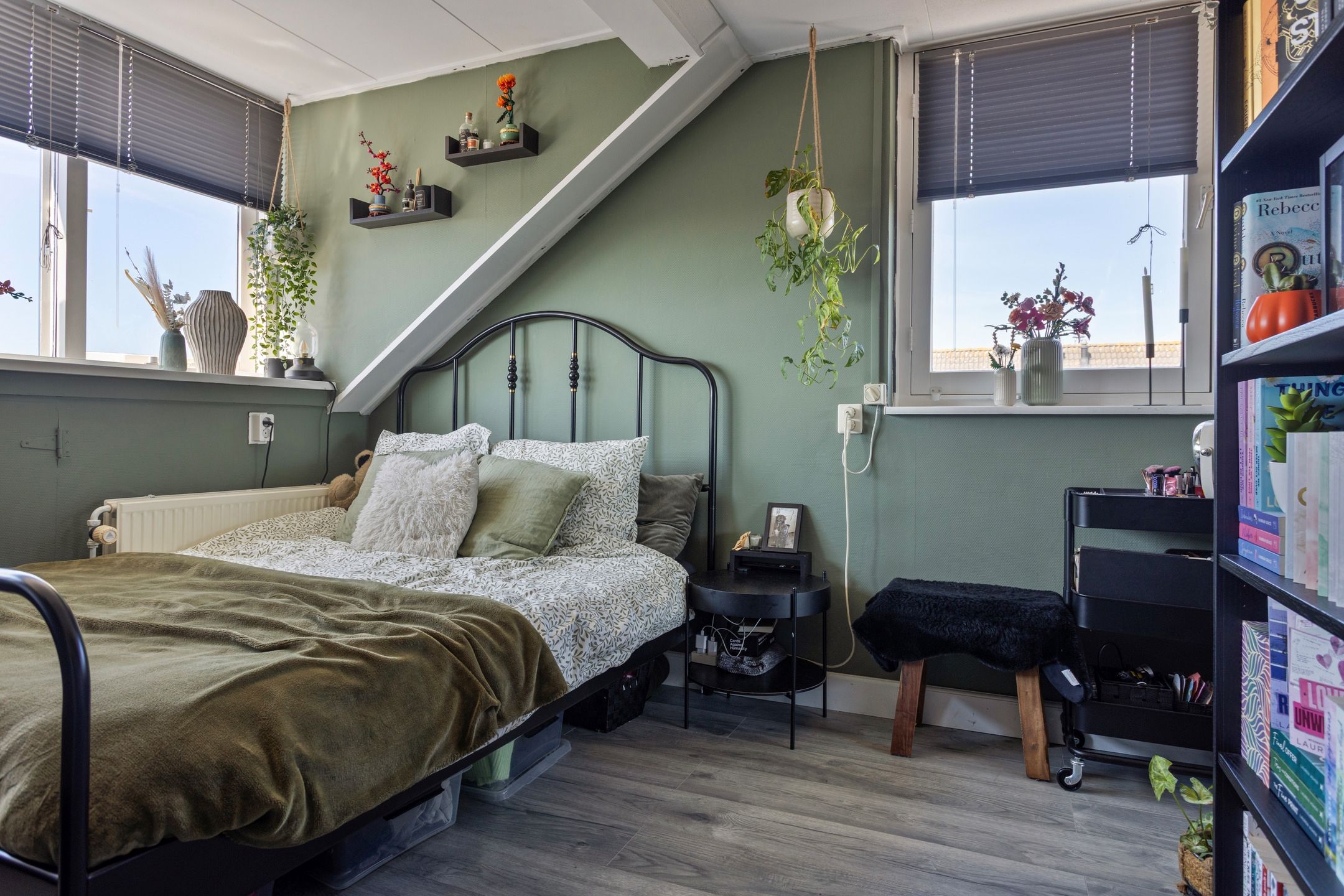 Photo 21 of Weegbree 20