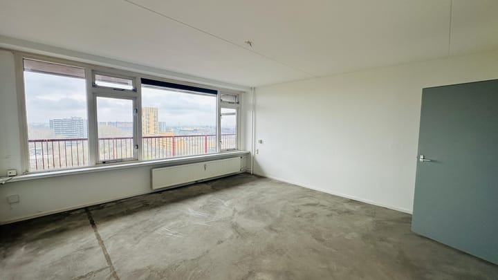 Foto 2 van Aart van der Leeuwlaan 145