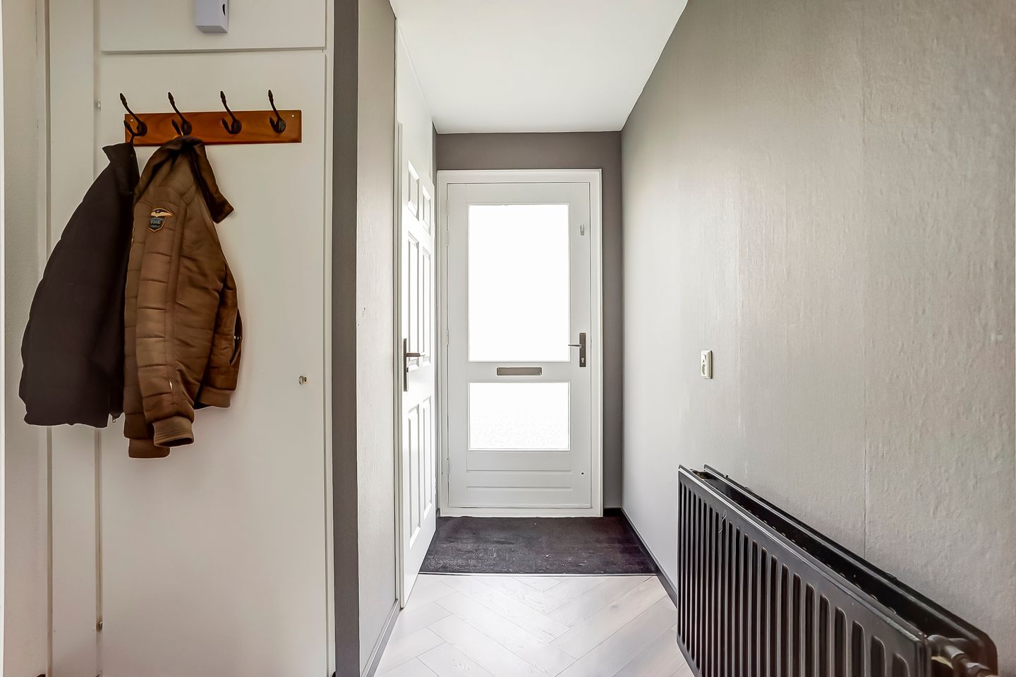 Photo 4 of Johanna Naber-erf 496