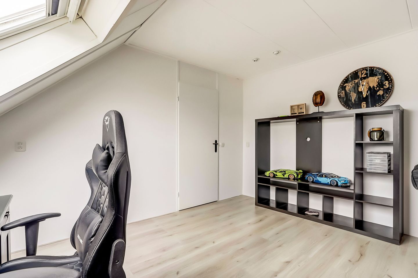 Photo 25 of Johanna Naber-erf 496