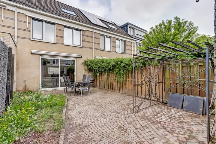 Foto 29 van Johanna Naber-erf 496