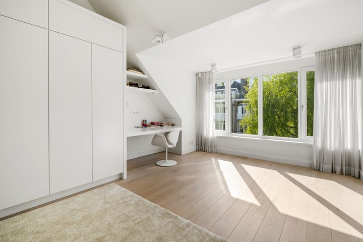 Photo 35 of Schubertstraat 22