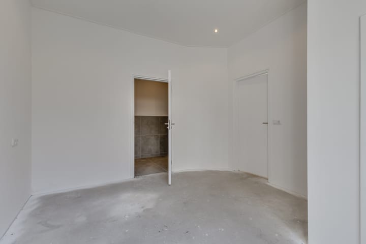 Foto 25 van Landstraat 28