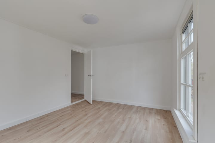 Foto 39 van Landstraat 28