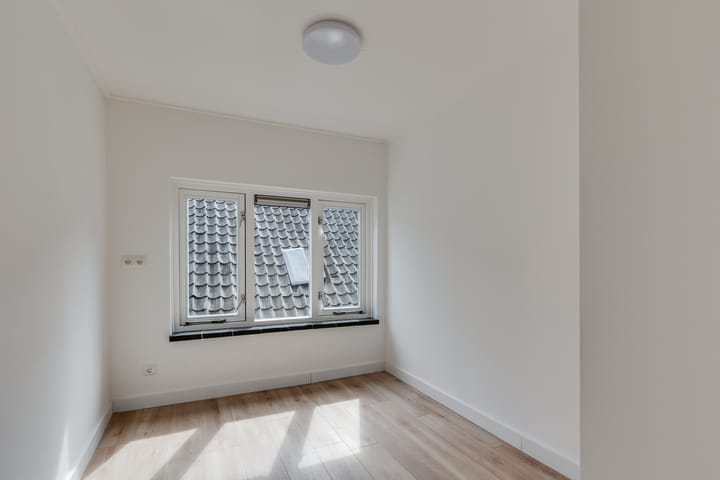 Foto 40 van Landstraat 28