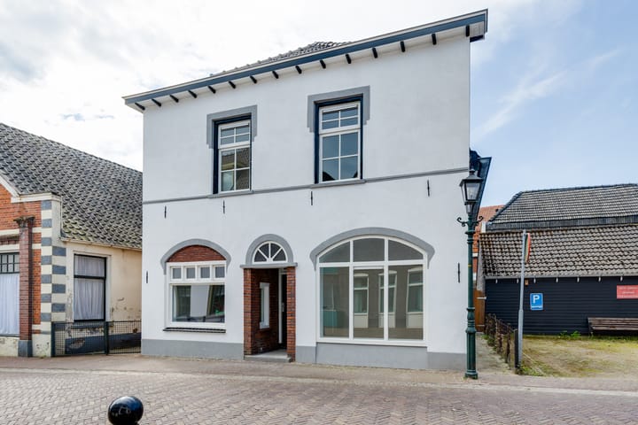 Foto 46 van Landstraat 28