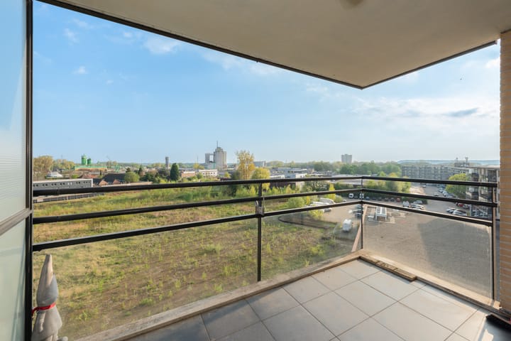 Photo 16 of De Arc 63