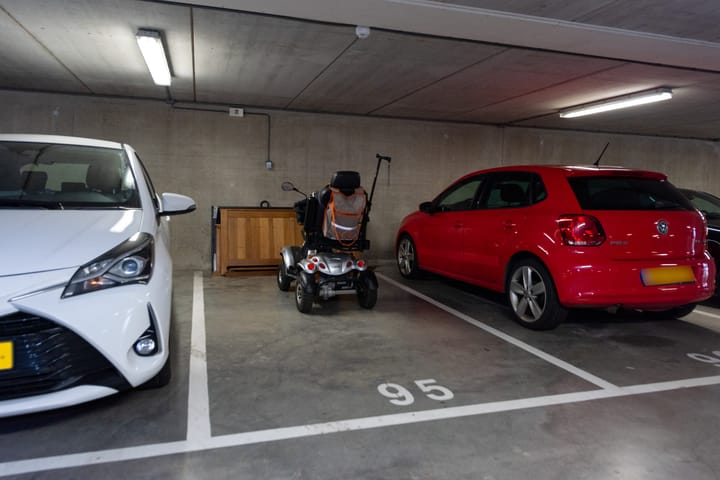 Photo 31 of De Arc 63