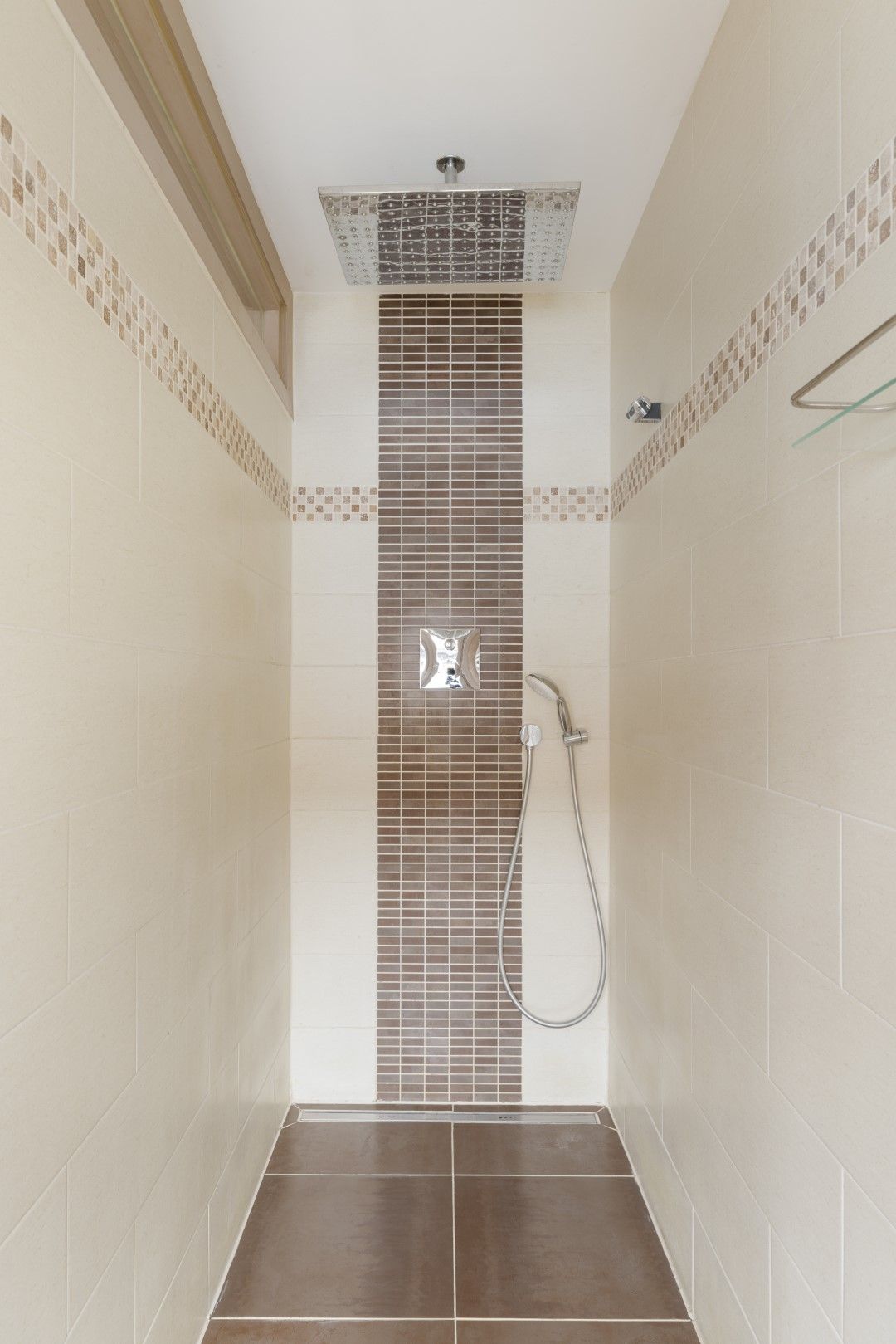 Foto 33 van Kamillestraat 18