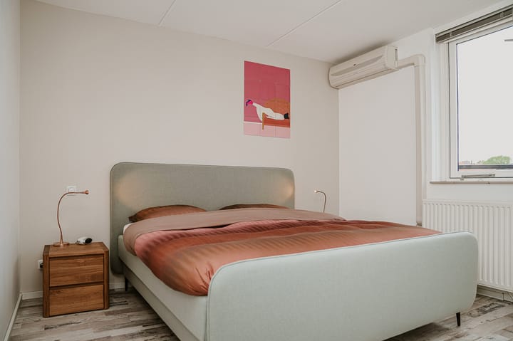 Foto 16 van Jan van Galenstraat 14