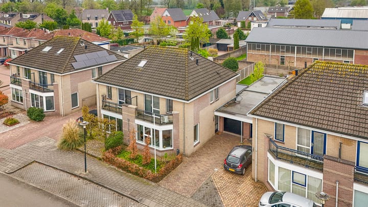 Foto 36 van Jan van Galenstraat 14