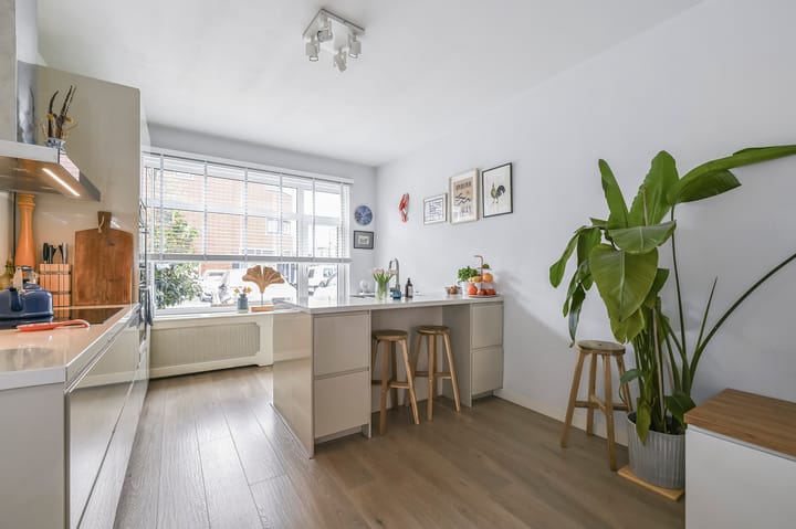 Foto 12 van van Barbansonstraat 66