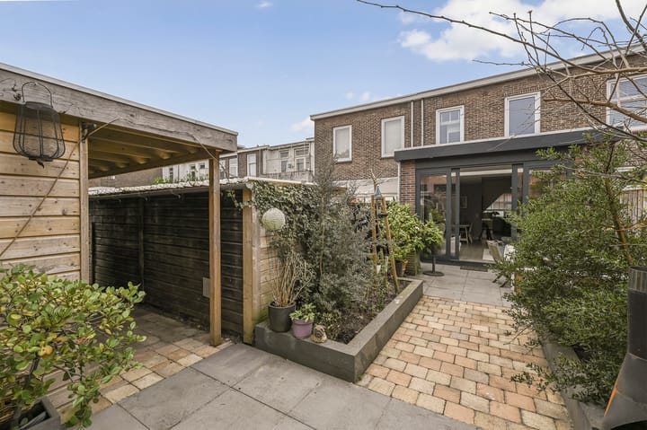 Foto 29 van van Barbansonstraat 66