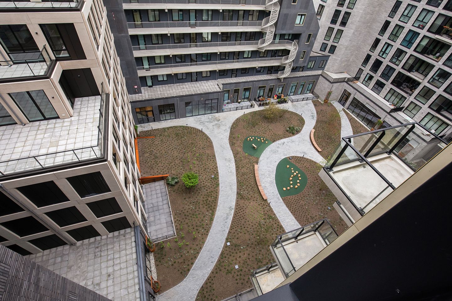 Foto 35 van Dudokstraat 76