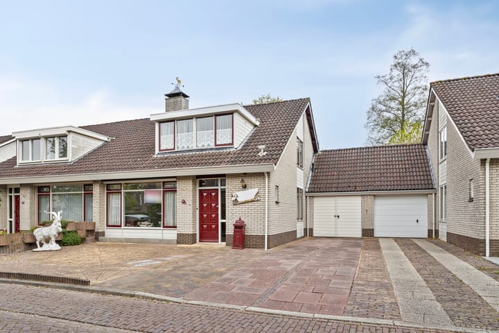 Photo 1 of Ganzestraat 13