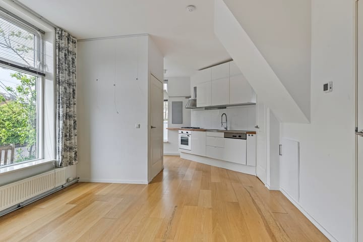 Foto 13 van Lodewijkstraat 25