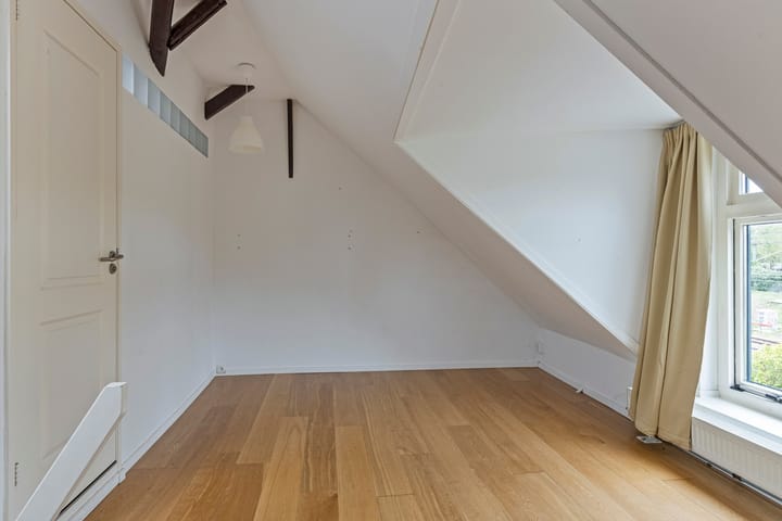 Foto 22 van Lodewijkstraat 25