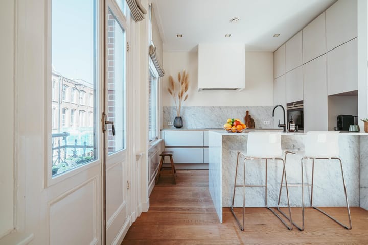 Photo 9 of Valeriusstraat 149-2