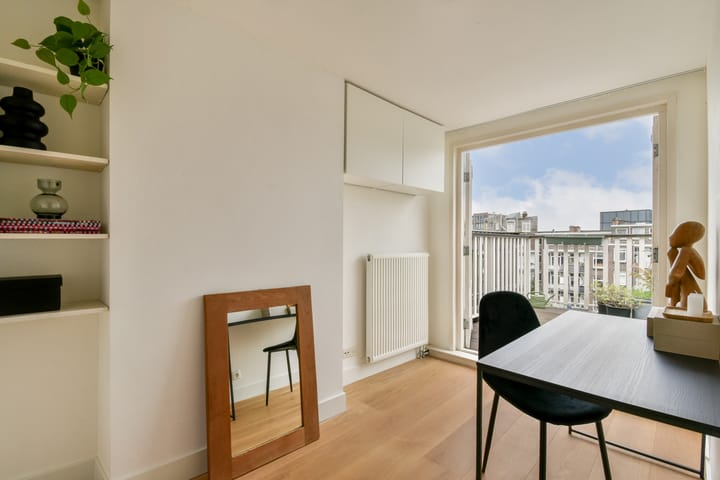 Photo 19 of Rombout Hogerbeetsstraat 10-3