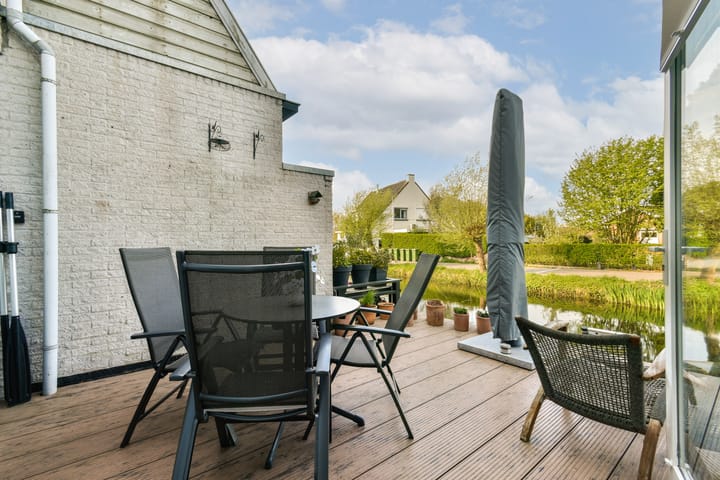 Foto 15 van Zuidereinde 74-E