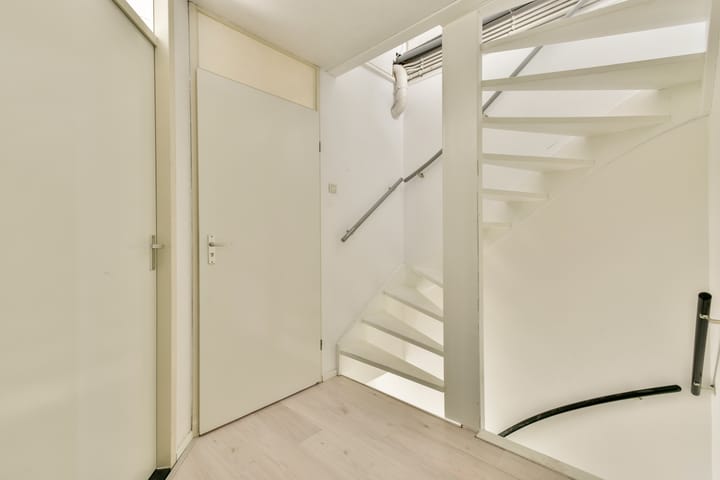 Foto 21 van Zuidereinde 74-E