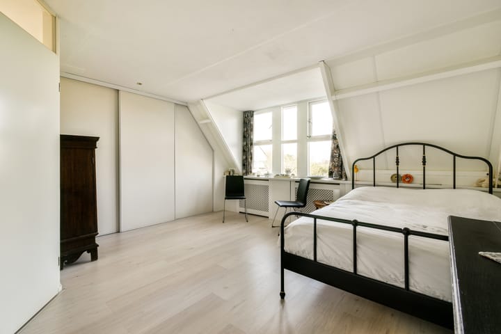 Foto 22 van Zuidereinde 74-E