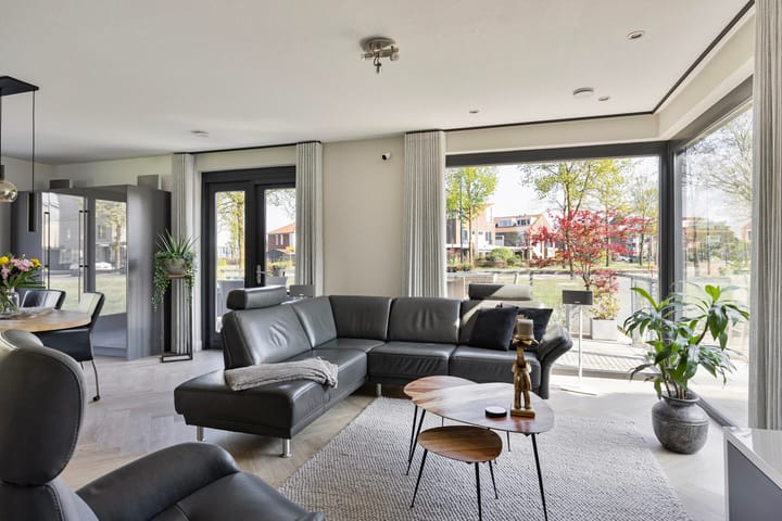 Foto 6 van Visven 551