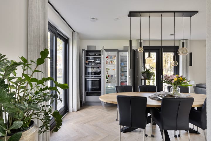 Foto 17 van Visven 551