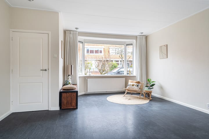 Photo 2 of Adriaen Brouwerstraat 41