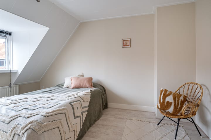 Photo 22 of Adriaen Brouwerstraat 41