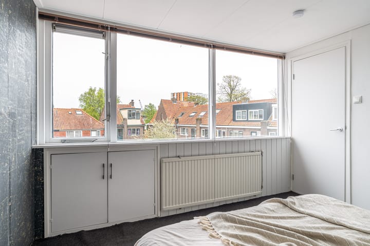 Photo 29 of Adriaen Brouwerstraat 41