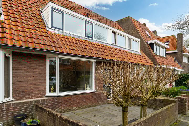 Photo 33 of Adriaen Brouwerstraat 41